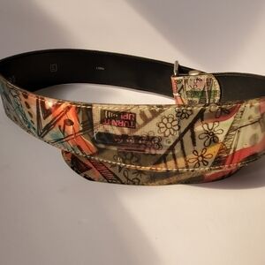 Hologram rock n roll theme unisex belt.  Vinyl.  Music sz large
